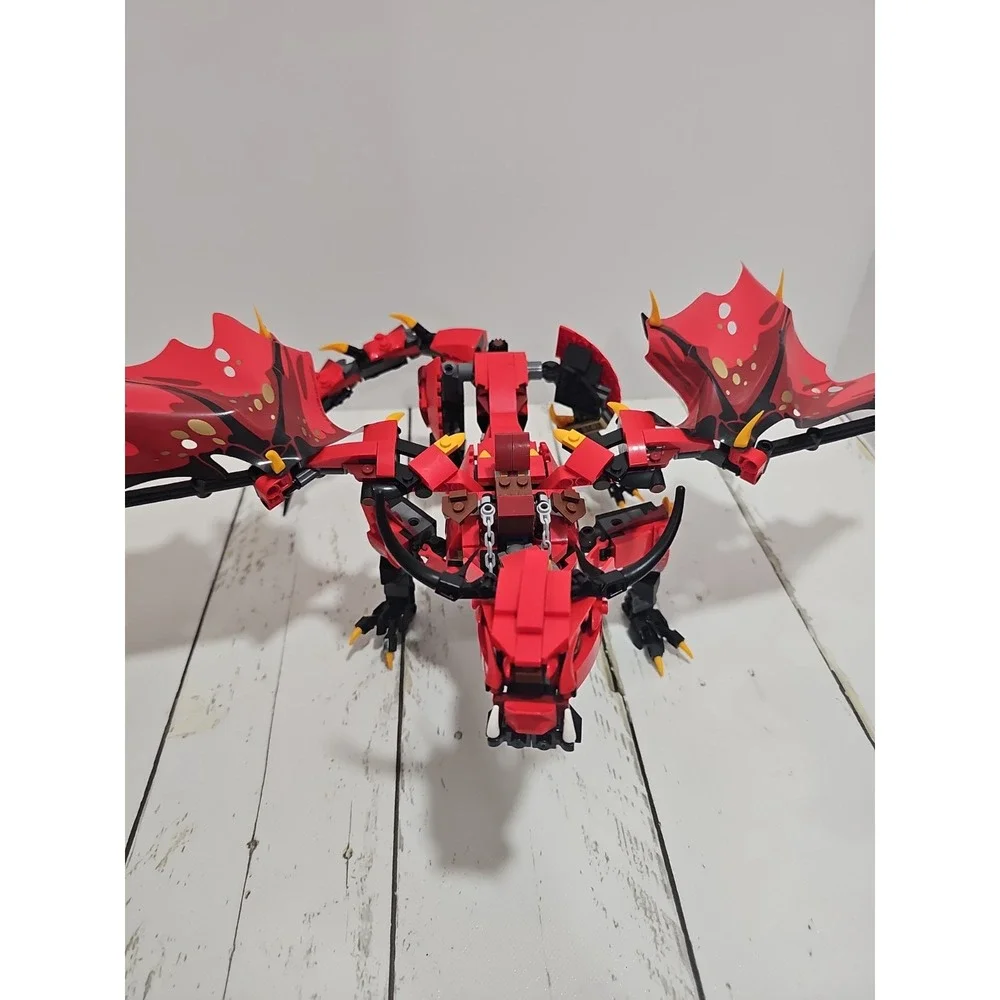 LEGO Ninjago 70653 Firstbourne Hunted Complete Only Dragon!!